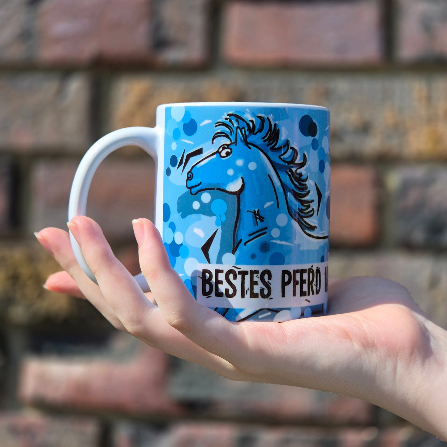 BESTES PFERD IM STALL